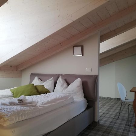 Casa Lassu. カラーノ エクステリア 写真