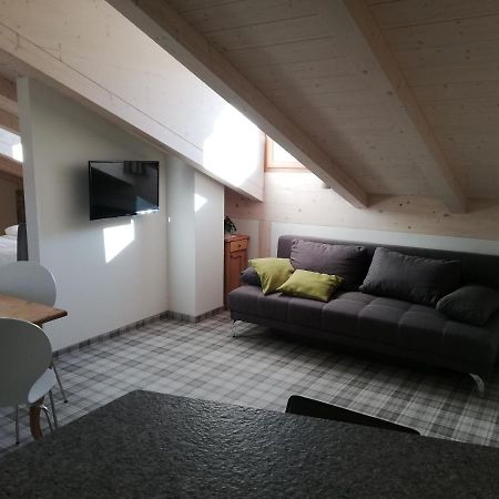 Casa Lassu. カラーノ エクステリア 写真