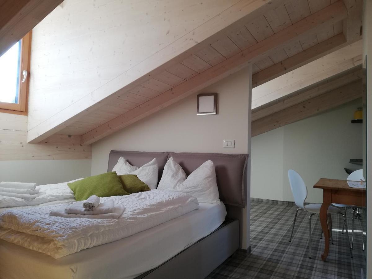 Casa Lassu. カラーノ エクステリア 写真